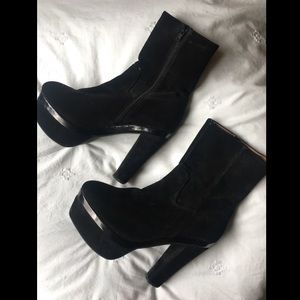RARE Jeffrey CampbellxNasty Gal Circuit-Ng Booties